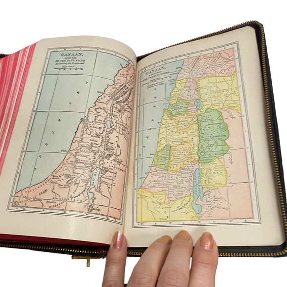 Vintage 50s WorldBible Black Leather Zippered Red Letter Edition RLE - Picture 14 of 15